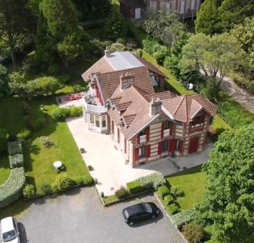Cricquebœuf La Villa Des Rosiers מראה חיצוני תמונה