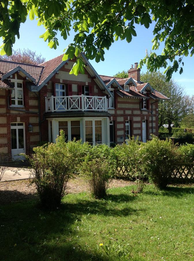 Cricquebœuf La Villa Des Rosiers מראה חיצוני תמונה