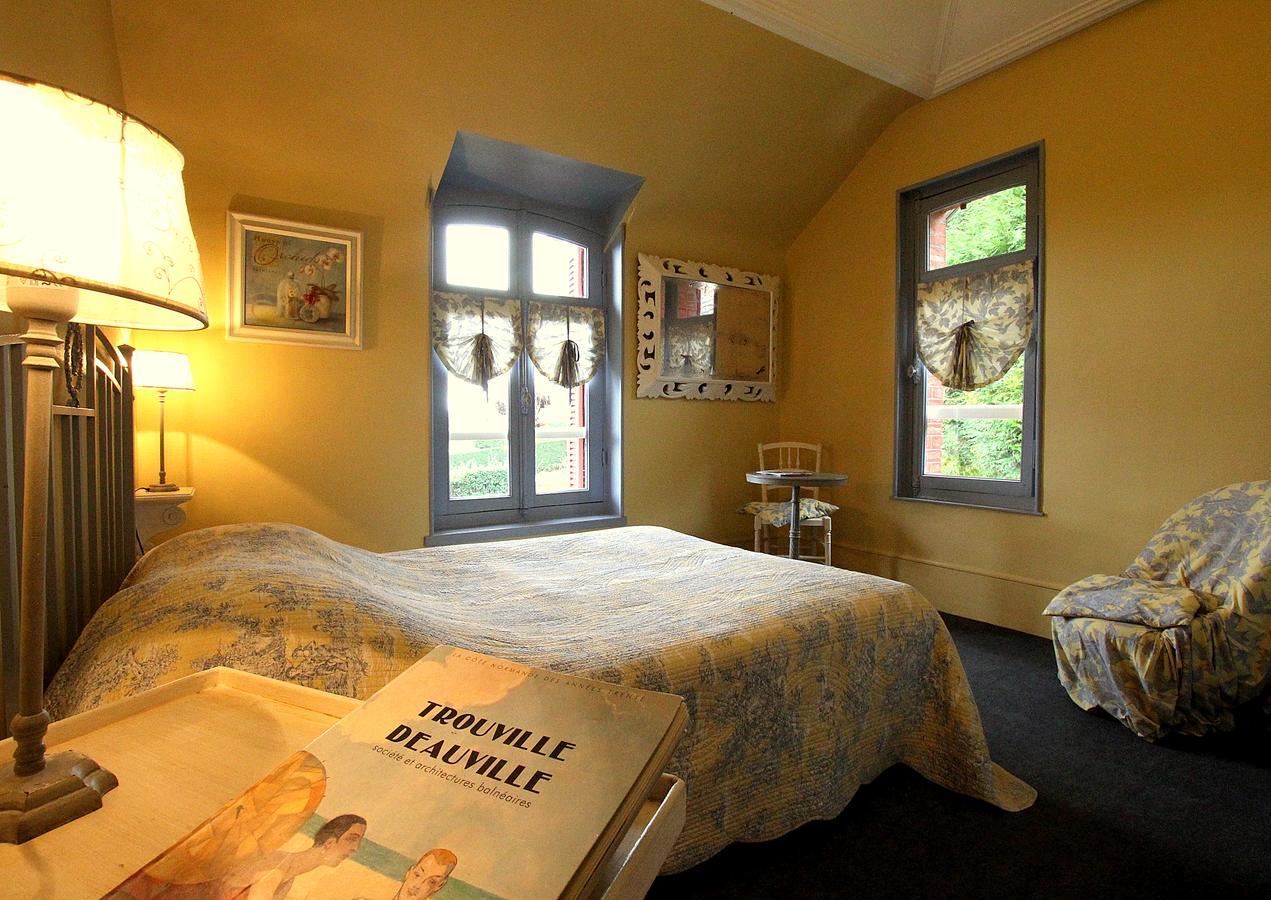 Cricquebœuf La Villa Des Rosiers מראה חיצוני תמונה